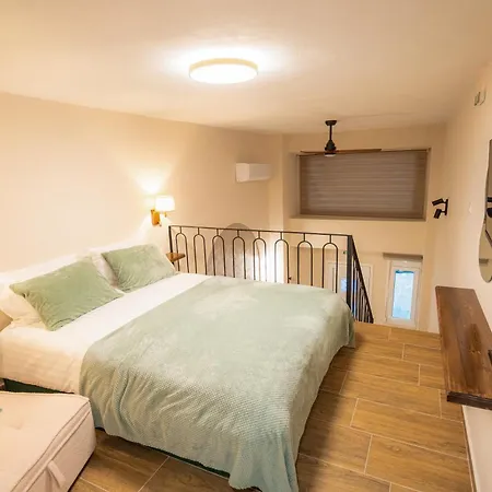 Διαμέρισμα Vayas Residences - Agora *